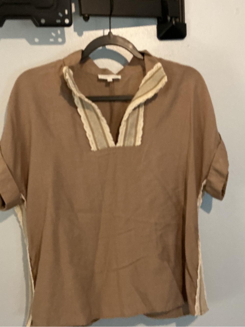 entro Brown Top with Cream Trim